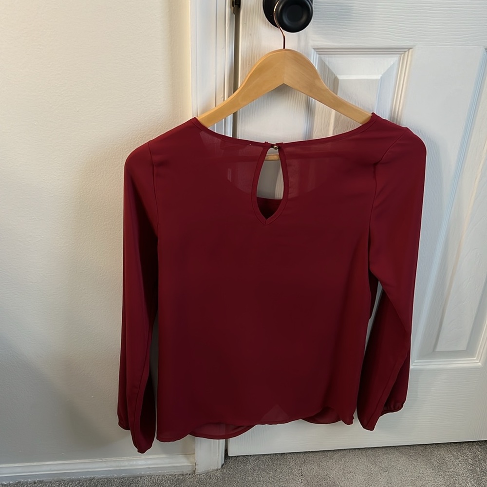 Blouse - Picture 2 of 3
